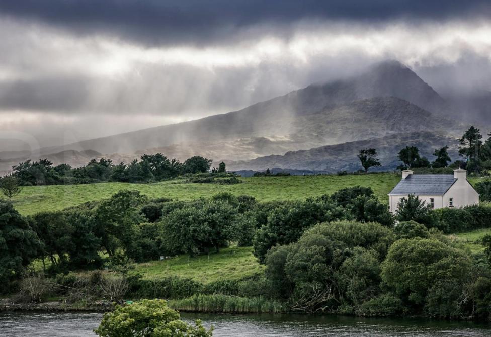 Killeavy Cottage Meigh Exterior foto